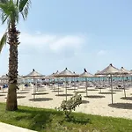 Matias Beach Apartment